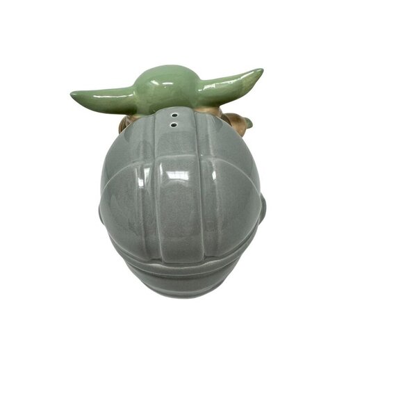 Star Wars Salt Pepper Set The Mandalorian The Child Baby Yoda Grogu Ceramic New - Picture 8 of 15